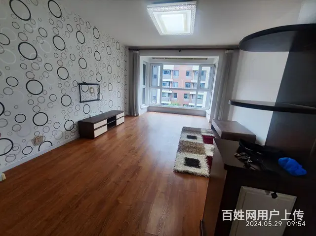 大凌河边宏运凤凰新城一期金泰春天一中 - 图片 1