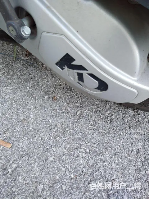 125踏板摩托车 - 图片 4