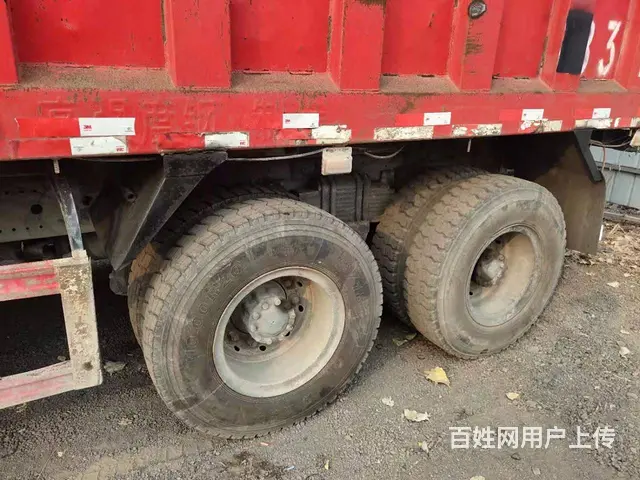 18年11月东风前四后八自卸车320马力箱7.2米 - 图片 4