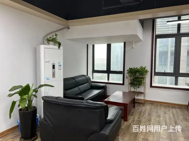 城北 花都艺墅90平办公室 带隔断 带办公家具 - 图片 1