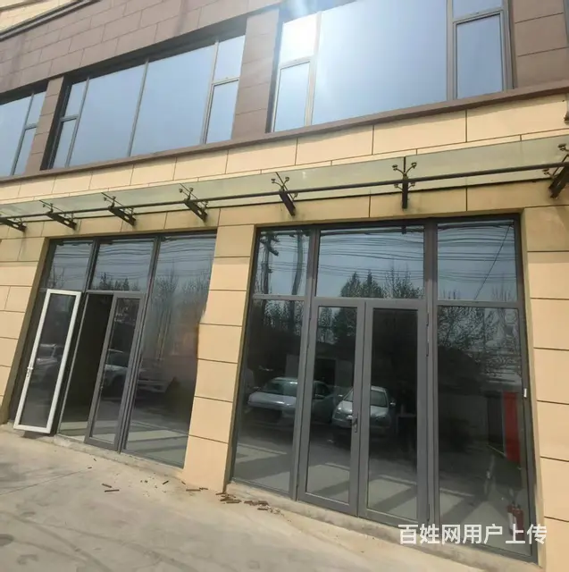 免租期半年 空间宽阔 周围人流量大 生意好做 - 图片 1