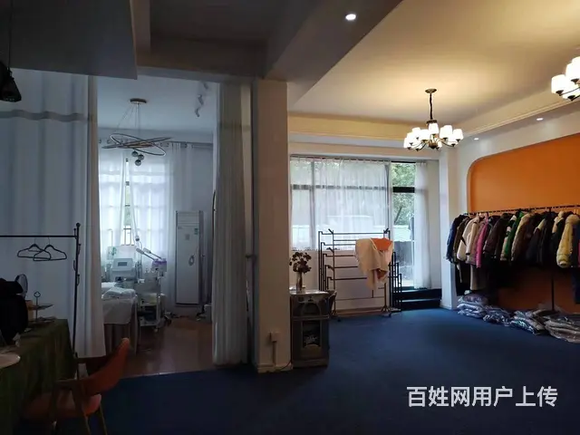 （易转介绍）柯桥沿街好位置服装店转让位于商业街，可以空转 - 图片 7