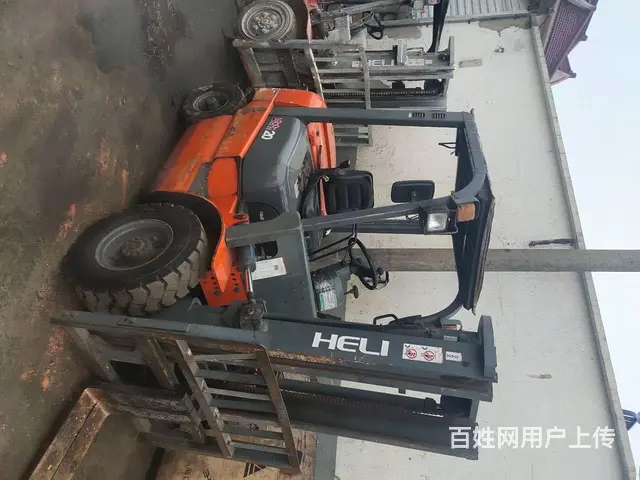 长期出售1.5吨到5吨九成新二手合力叉车，全国包邮 - 图片 4
