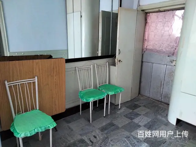 南洪街二室一厅二楼出租1300 - 图片 4