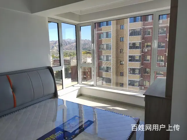 精装电梯房三阳两室一厅落地窗 - 图片