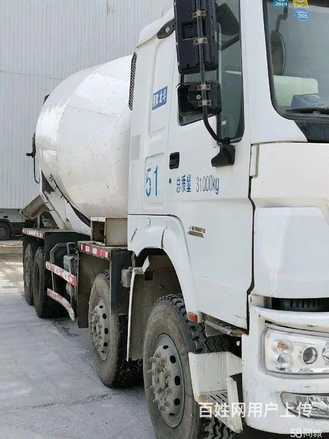 出售一台15年18方豪沃搅拌车 国四排放 - 图片 3
