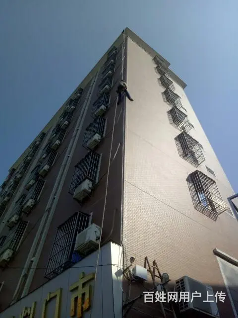 高空清洗，蜘蛛人安装作业 - 图片 4