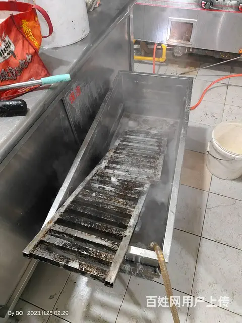 昆山玉山饭店厨房风机有噪音风机不启动 - 图片 3