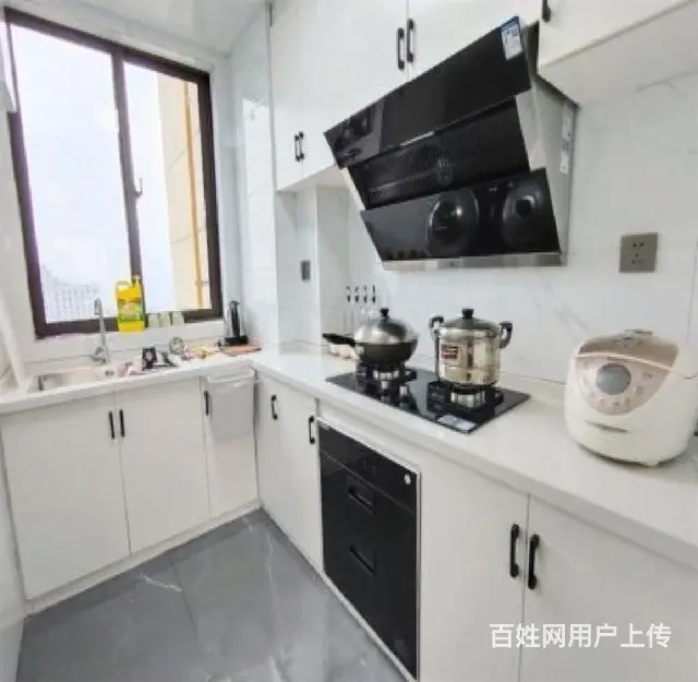 CBD华祥双商，精装大四房，家具家电齐全，拎包入住 - 图片 9