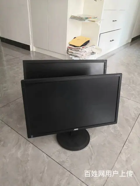 家里三台22寸冠捷AOC电脑液晶显示器 - 图片 3