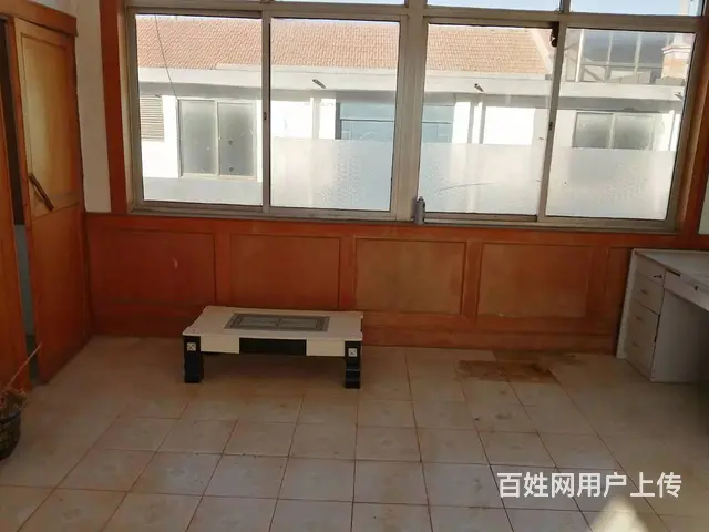 威海经区崮山镇岭西村 平房2厅 简单装修 - 图片 1