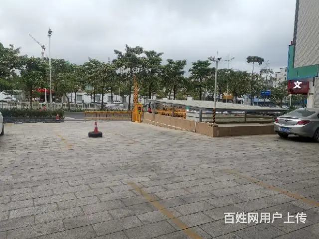 开发区乐山路临街商铺招租 - 图片 3