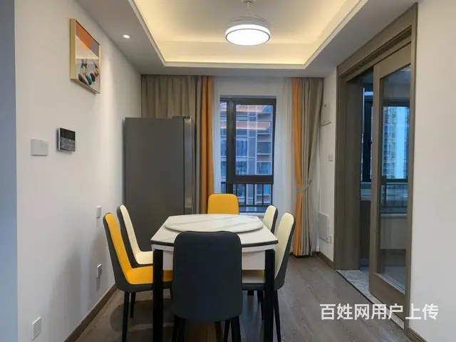 老八 中文澜府白鹭精装四房，电梯中层 南北通透采光佳拎包入住 - 图片 3