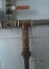 昆明市龙头角阀断牙取丝 维修太阳能 管道疏通公司 - 图片 1