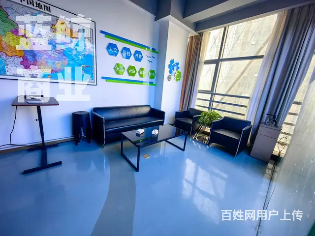 高铁东站旁210平落地窗带办公家具出租 - 图片 8