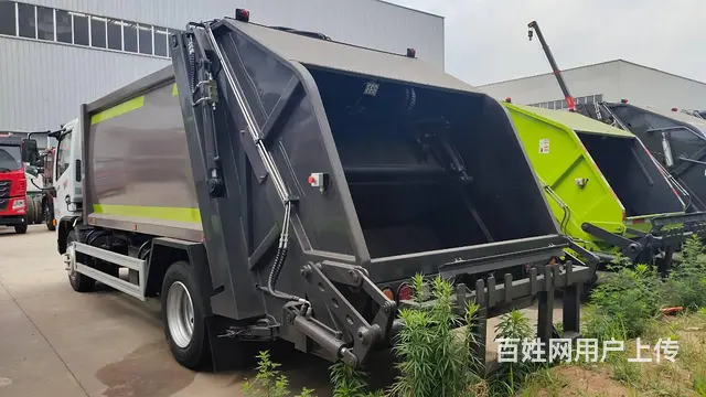 出售国六8方压缩垃圾车 现车随提随走 - 图片 3