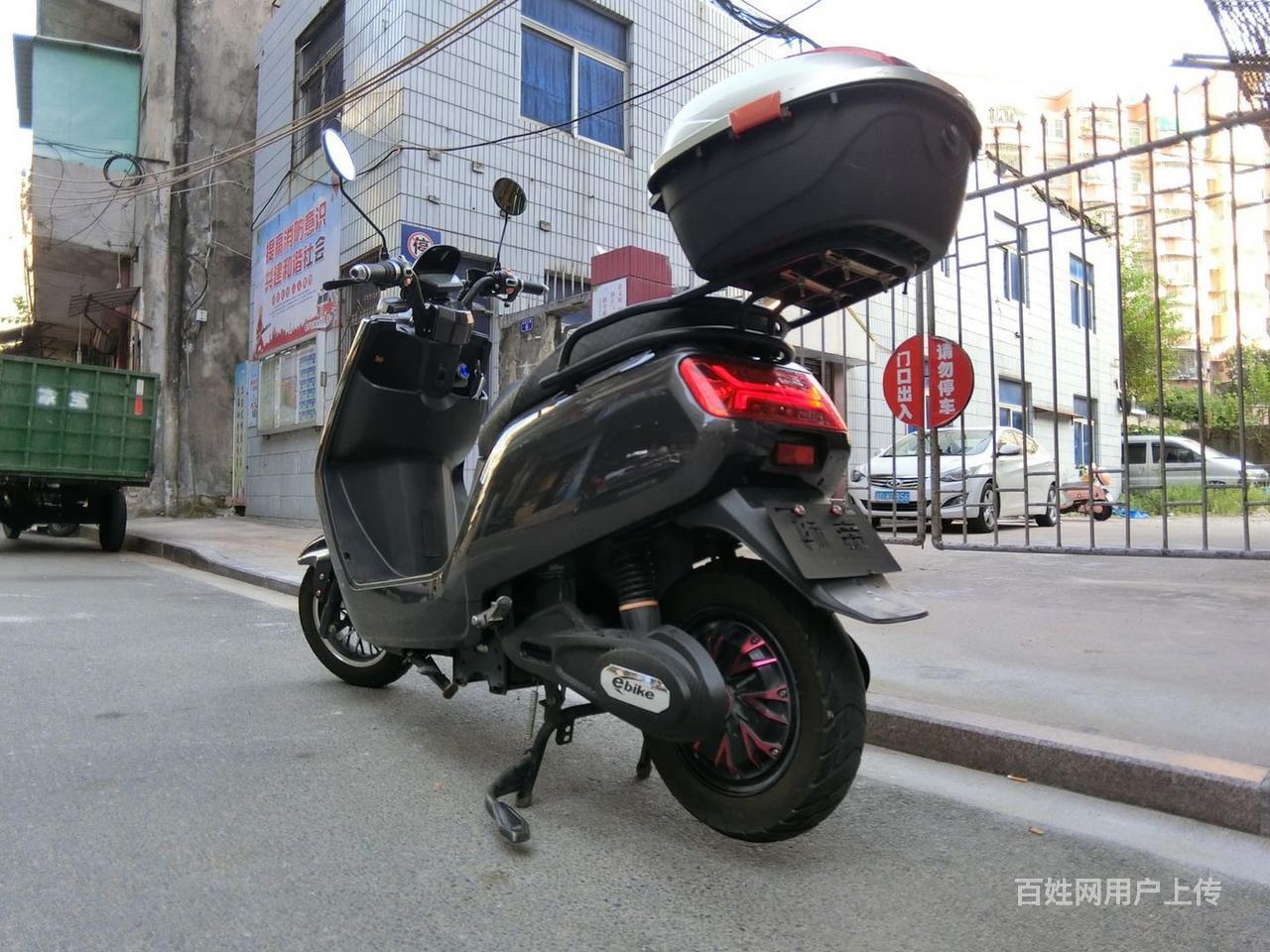 出售2019年購買大牛電動車,五電池60v,電池非