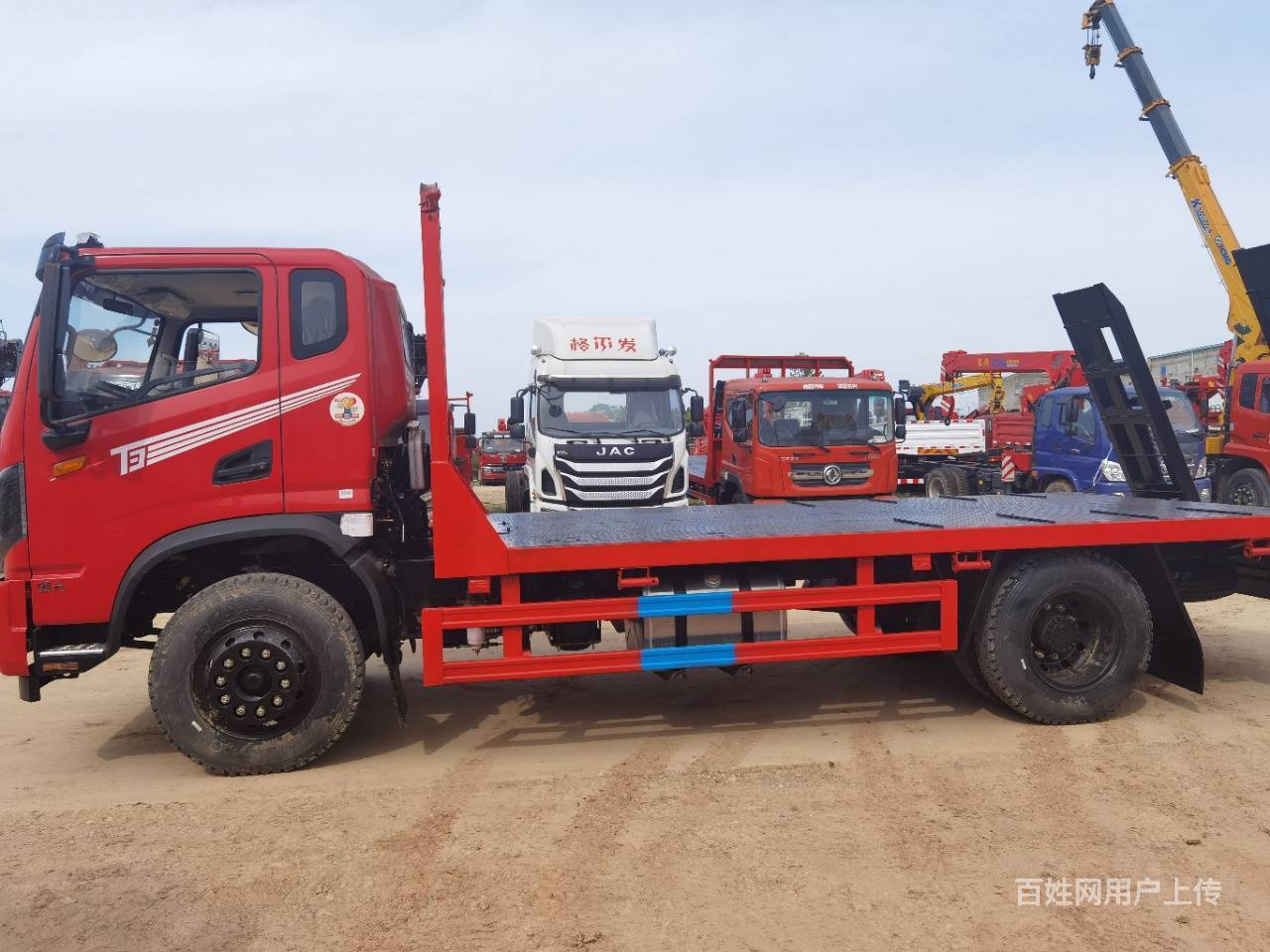 东风18吨拖板运输车 国六品质优价格低