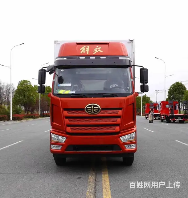 7.7米解放J6L精英版高顶双卧冷藏车包上牌多少钱 - 图片 2