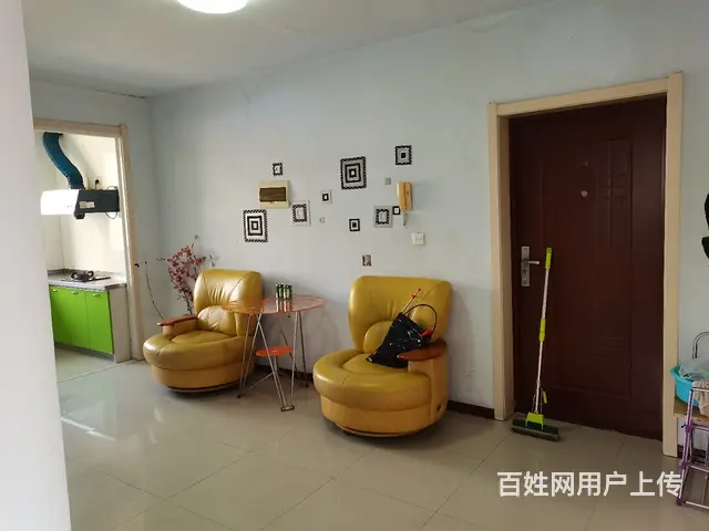 中华园五楼两室家电齐全包网物业季度2500 - 图片 1