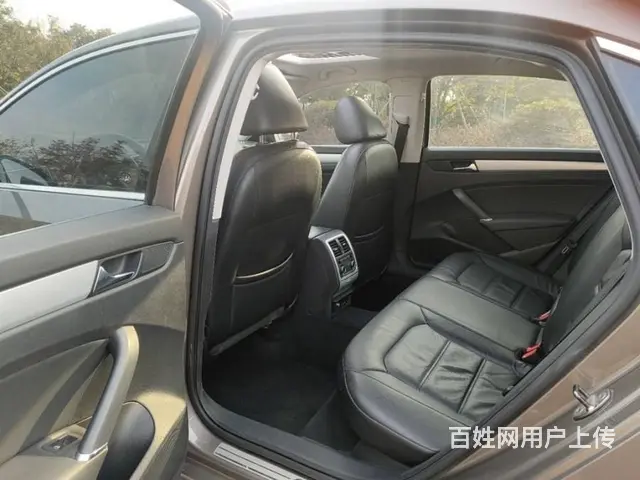 大众 帕萨特 2011款 1.8TSI 手自一体 尊荣版 - 图片 7