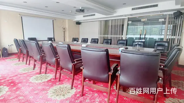 出租韶关办公室曲江 带部分工位 有电梯停车场全靠大马路直租 - 图片 7