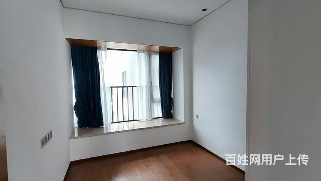 横琴口岸 华发广场 悦琴湾豪华装修四房 家电齐全 拎包入住 - 图片 6