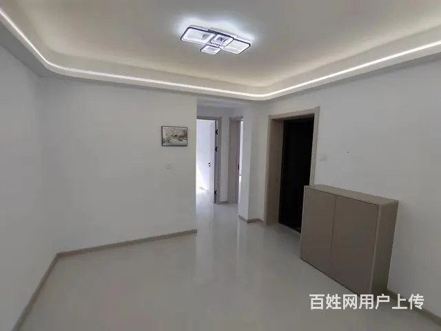 新抚路四道街三楼南北俩阳台 赠送大露台70平 可贷款 - 图片 1