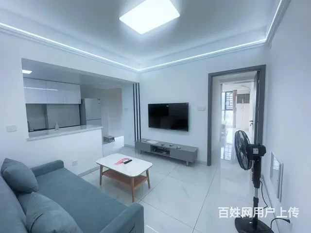 银泰红城住宅公寓 房东直租 二室一厅 - 图片 1
