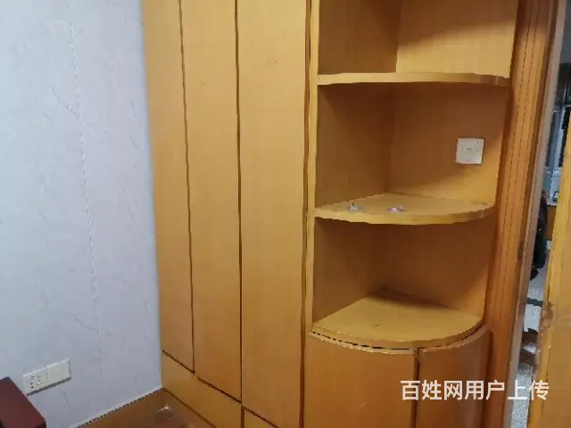 网红步行街附近单间 - 图片 1