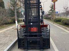 合力越野叉车