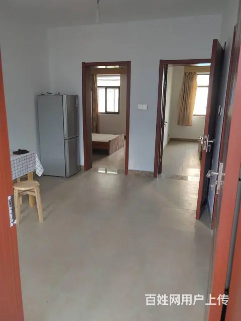 留芳路小区(钟楼) 普通住宅1厅 中等装修 - 图片 1