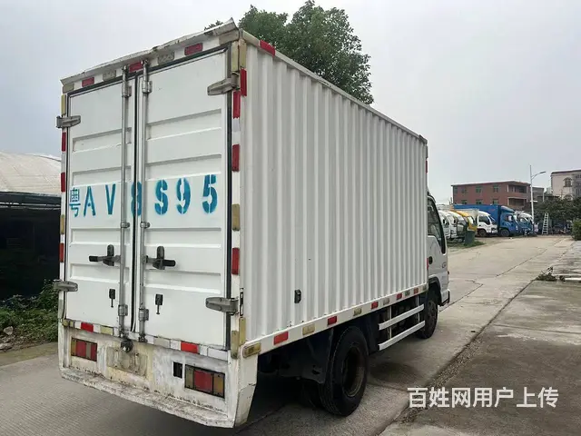 极品2013年天皇五十铃单排双轮3米6厢式货车 - 图片 4