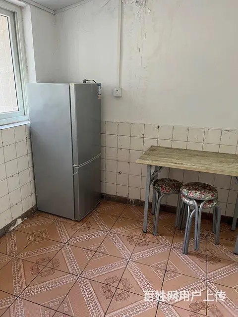 二楼 南大街毓璜顶 振华商厦 阳光一百附近 两室家电齐全 - 图片 5