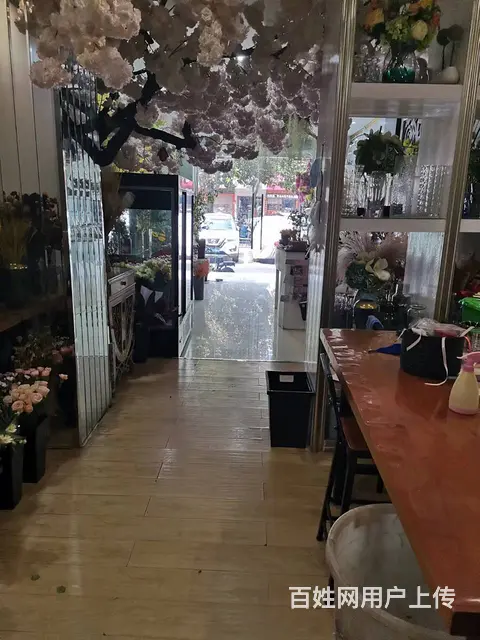 东方京城C区临街门面房出租 - 图片 4