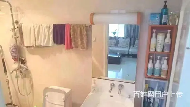 银泉小区4楼，96平米，45万 - 图片 1