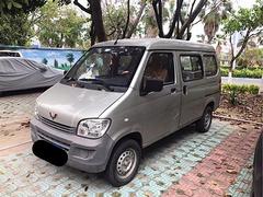 五菱之光 2013款 1.0L 手动 7座 基本型