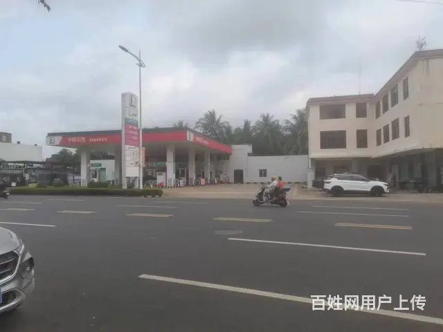 文昌市文城镇新风路车站加油站对面65平铺面出租 - 图片 5