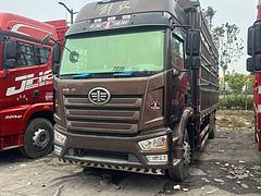 二手一汽解放6.8米高栏载货车 国六260马力包提