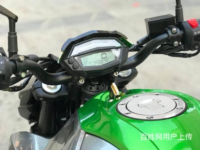 嘉爵n19系列1比1大蟒蛇,排量350跟400,电