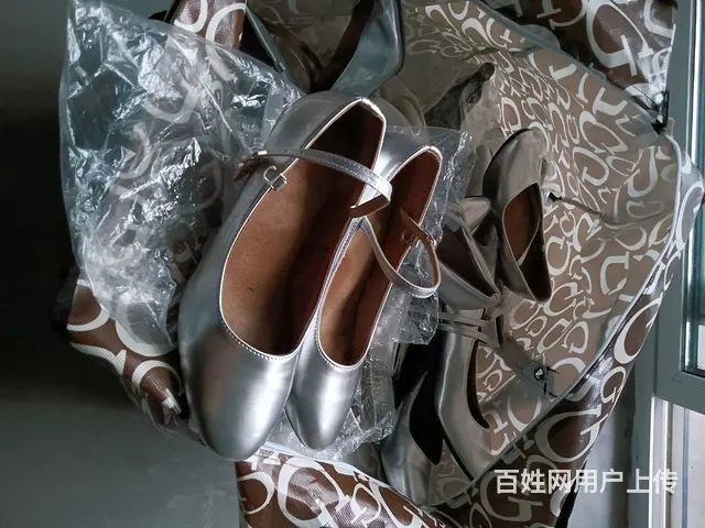 都是银白色的 - 图片 4