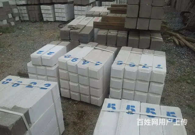 高速公路柱式轮廓标百米桩 - 图片 1
