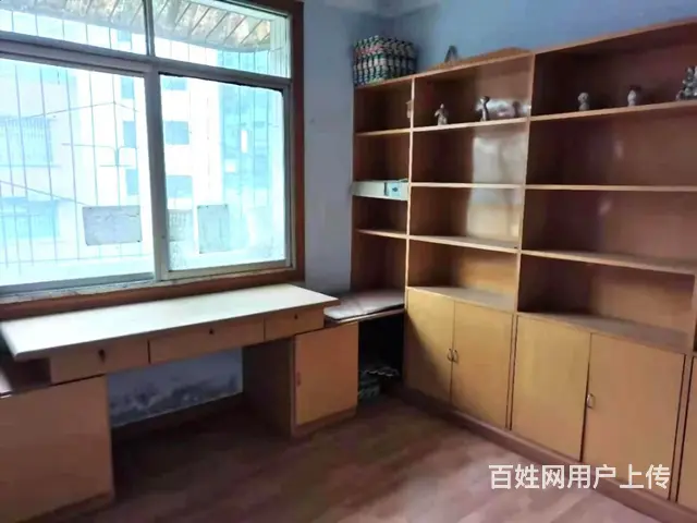 2500单价专医院对面步梯三室两厅简装147平临近二小一小 - 图片 9