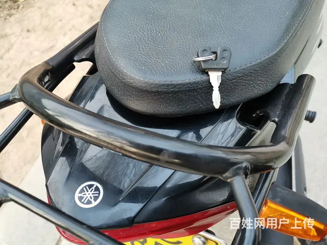 【搞定了！】原装正宗雅马哈110弯梁i8牌证全新车状态 - 图片 8