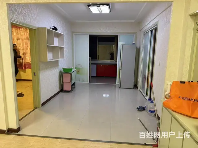 鑫海花园15楼123平2室2厅，精装修，包物业电梯，冰箱，洗 - 图片 5