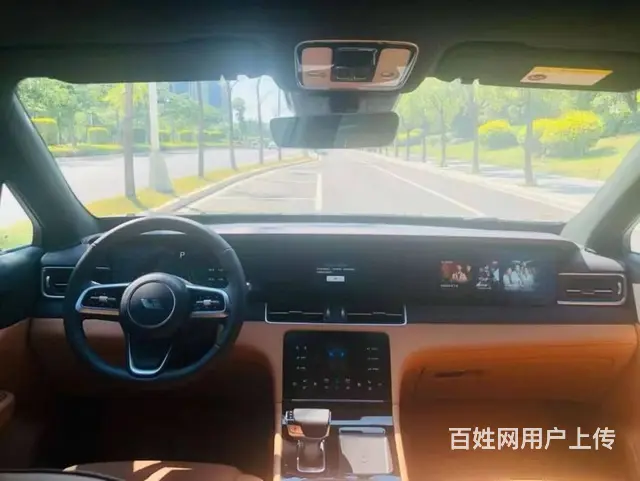 理想ONE 2020款 1.2T 增程6座版 - 图片 8