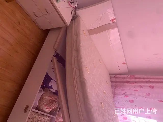 床+床垫+床头柜 1.8米*2米 - 图片 4