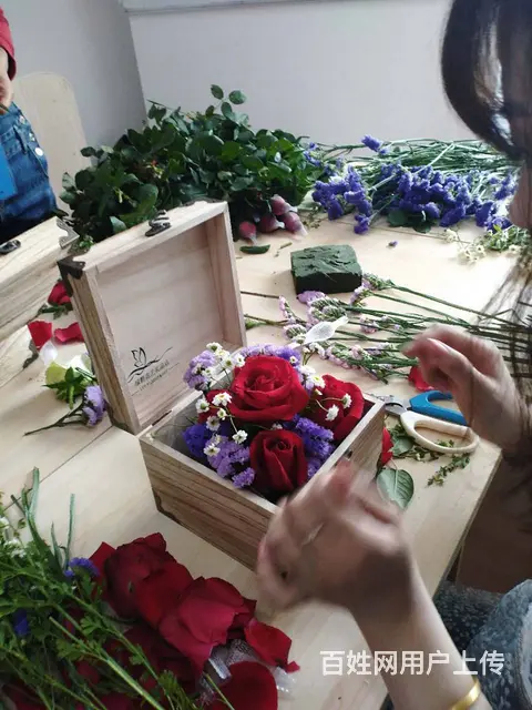 德阳插花花艺培训到博元学校 - 图片 1