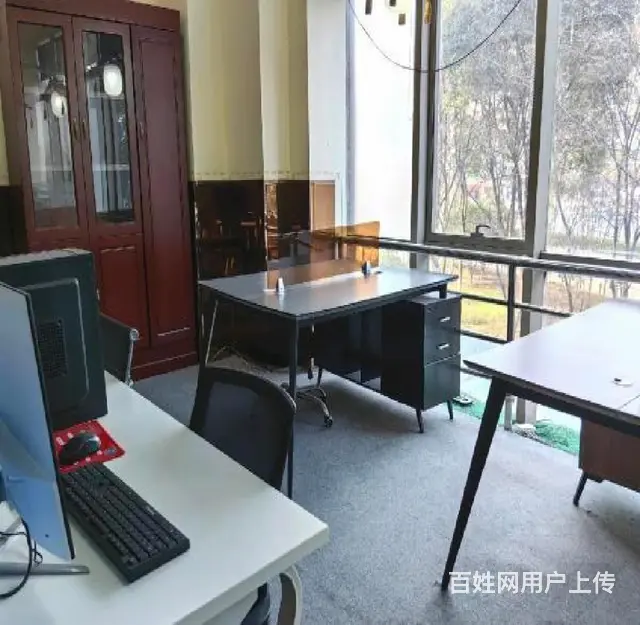房东直租 兆丰路地铁口 110平办公出租 精装带办公家具 - 图片 3