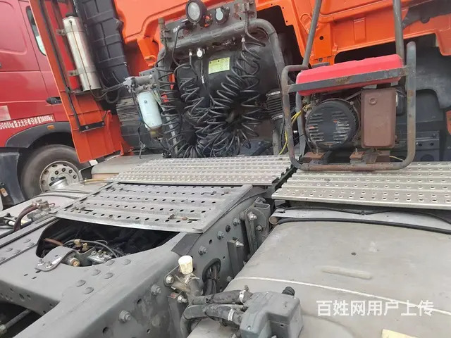 重汽汕德卡 牵引车 国5 - 图片 4